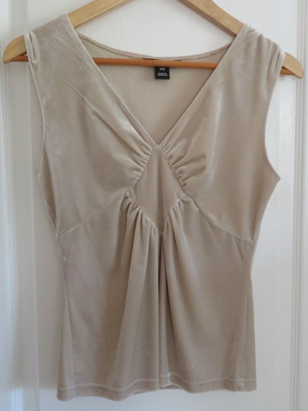H&M Ruched V-Neck Velvet Tank Top size XS